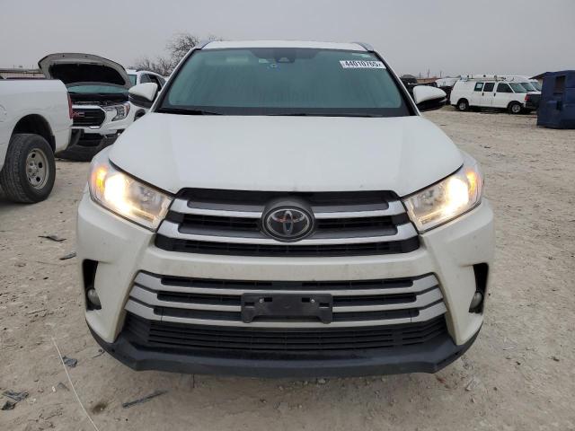 Photo 5 from auction – 2018 TOYOTA HIGHLANDER with VIN 5TDJZRFH4JS851776
