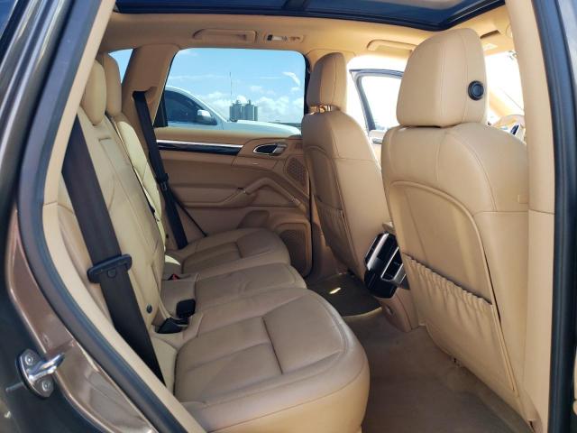 Photo 11 from auction – 2016 PORSCHE CAYENNE with VIN WP1AA2A25GKA12395