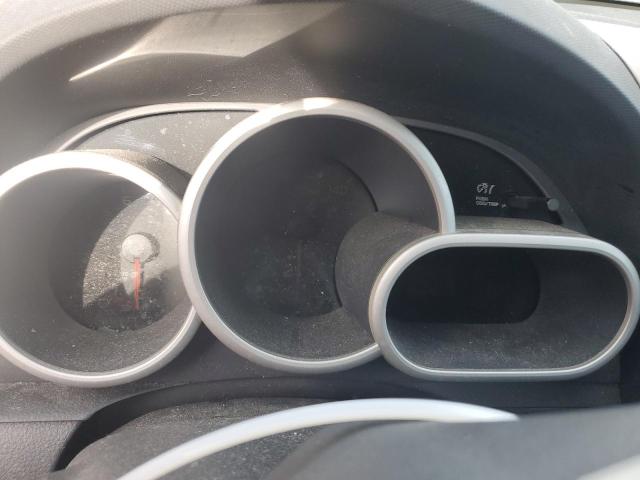 Photo 9 from auction – 2010 PONTIAC VIBE with VIN 5Y2SP6E09AZ406730