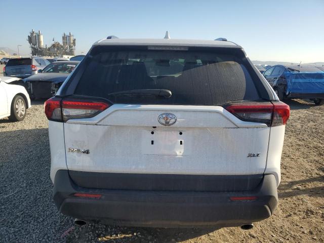 Photo 6 from auction – 2021 TOYOTA RAV4 XLE with VIN 2T3W1RFVXMC138145