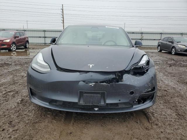 Снимка 5 от търг – 2018 TESLA MODEL 3 с VIN 5YJ3E1EB6JF055196