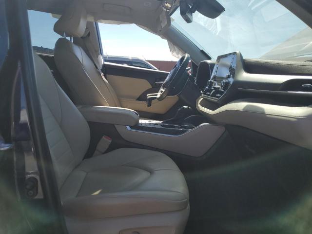 Photo 7 from auction – 2022 TOYOTA HIGHLANDER with VIN 5TDGZRAH2NS129505
