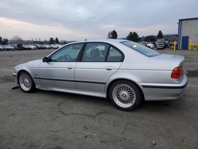 Photo 2 from auction – 2000 BMW 528 I AUTO with VIN WBADM6342YGV01382