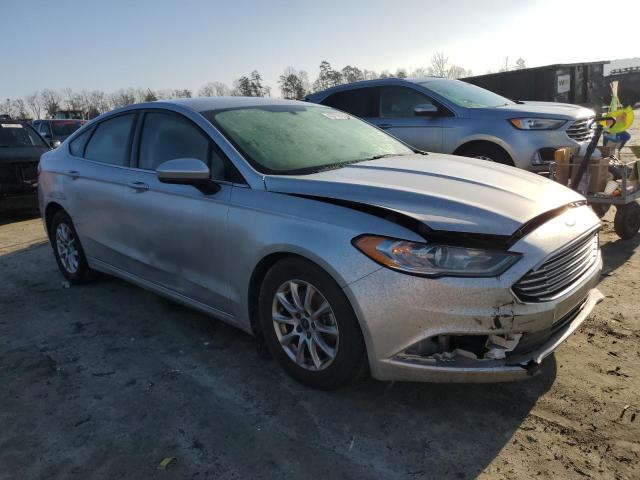 Photo 4 from auction – 2017 FORD FUSION S with VIN 3FA6P0G75HR289791