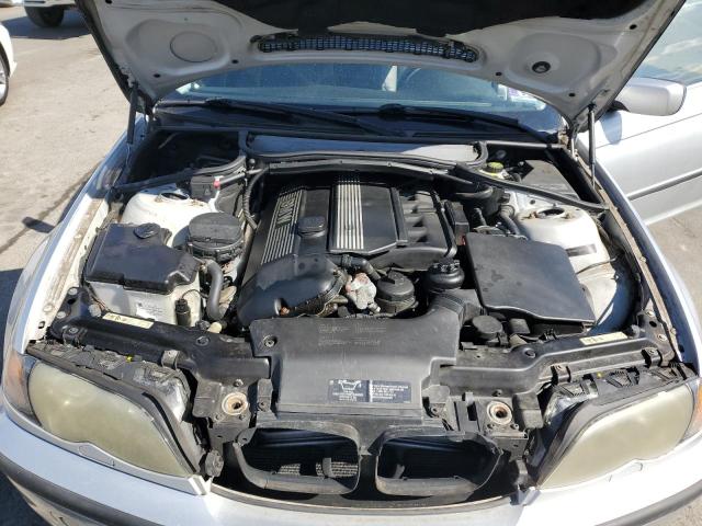 Photo 11 from auction – 2004 BMW 330XI with VIN WBAEW53444PG11808