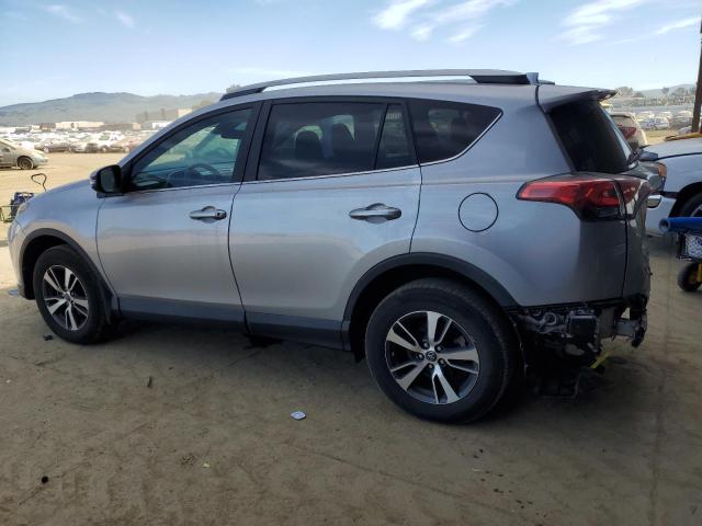 Photo 2 from auction – 2017 TOYOTA RAV4 XLE with VIN 2T3RFREV2HW683826