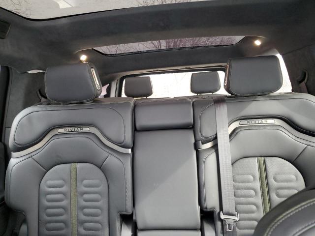 Photo 10 from auction – 2023 RIVIAN R1S ADVENT with VIN 7PDSGABA5PN019682