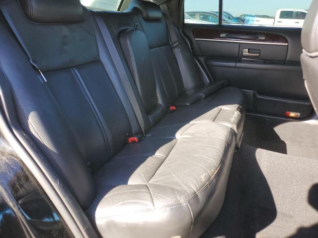 Photo 10 from auction – 2011 LINCOLN TOWN CAR E with VIN 2LNBL8EV0BX756480