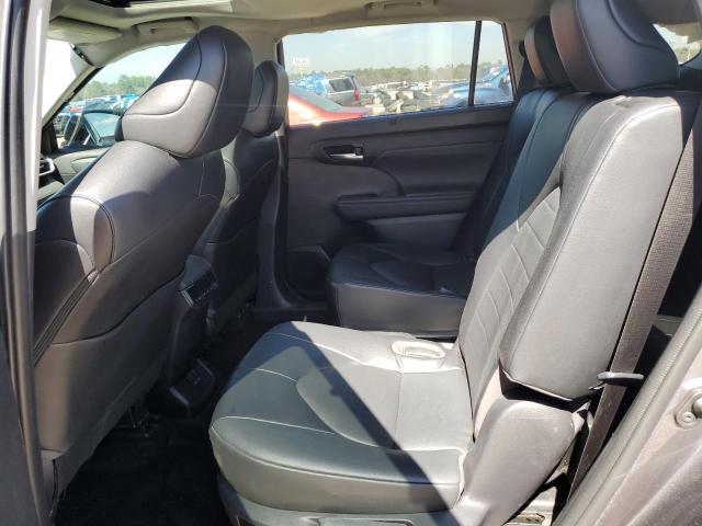 Photo 11 from auction – 2022 TOYOTA HIGHLANDER with VIN 5TDGZRAH2NS097543