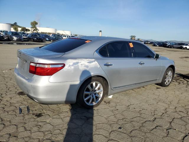 Снимка 3 от търг – 2007 LEXUS LS 460L с VIN JTHGL46F975012491