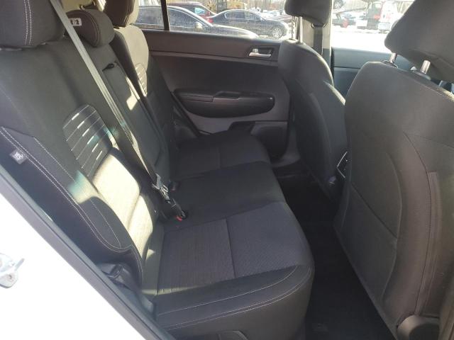 Photo 11 from auction – 2018 KIA SPORTAGE L with VIN KNDPMCAC2J7316716