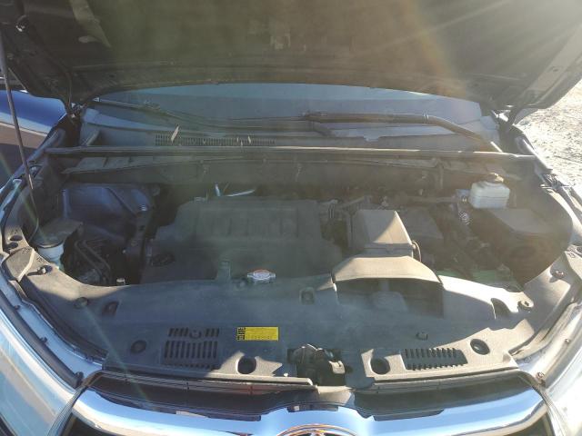 Photo 12 from auction – 2016 TOYOTA HIGHLANDER with VIN 5TDJKRFHXGS321535