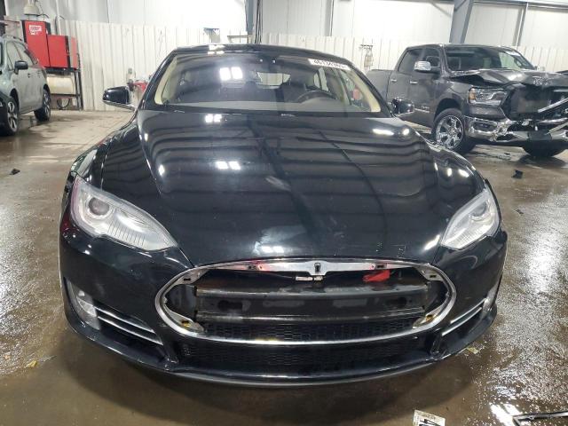 Photo 5 from auction – 2013 TESLA MODEL S with VIN 5YJSA1CG6DFP03677