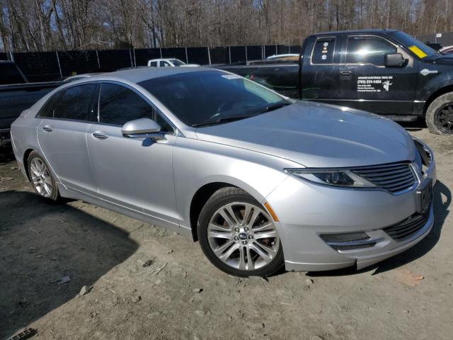 Photo 4 from auction – 2015 LINCOLN MKZ with VIN 3LN6L2G98FR624019