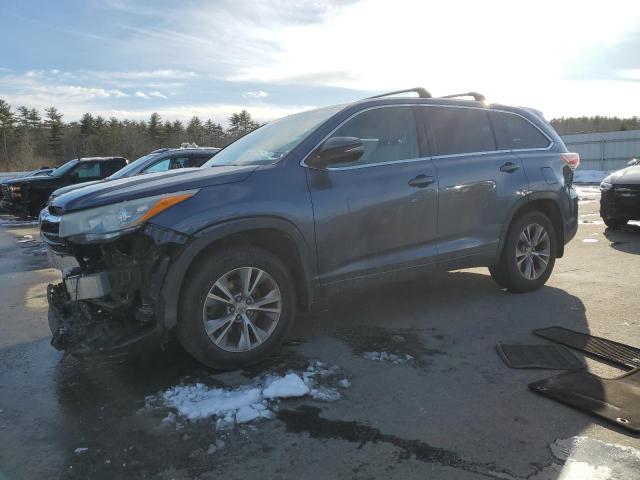 TOYOTA HIGHLANDER 2015 with VIN 5TDBKRFH3FS142112 - Photo from auction