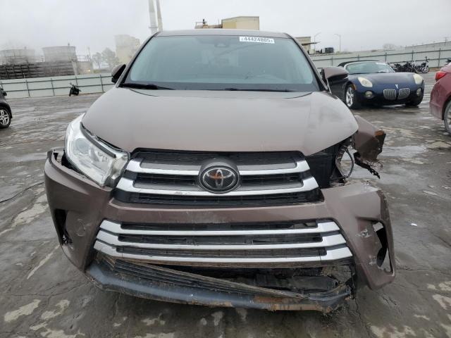 Photo 5 from auction – 2019 TOYOTA HIGHLANDER with VIN 5TDZARFH8KS042891