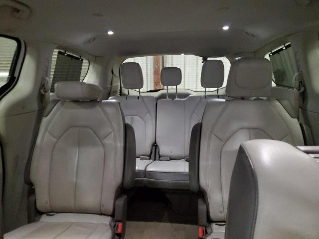 Photo 10 from auction – 2017 CHRYSLER PACIFICA T with VIN 2C4RC1EG1HR541988