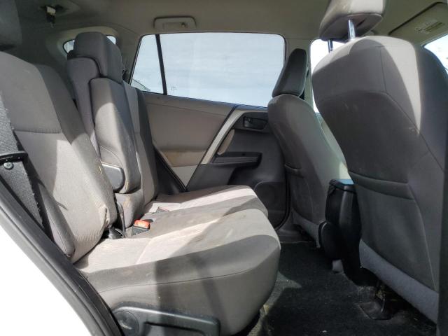 Photo 11 from auction – 2013 TOYOTA RAV4 LE with VIN 2T3BFREV2DW007940