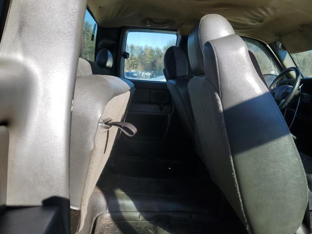 Photo 10 from auction – 2006 CHEVROLET SILVERADO with VIN 1GCEK19V76Z215657