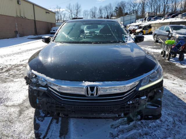 Photo 5 from auction – 2017 HONDA ACCORD SPO with VIN 1HGCR2F16HA079552