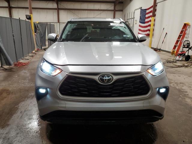 Photo 5 from auction – 2021 TOYOTA HIGHLANDER with VIN 5TDGZRBH0MS144775