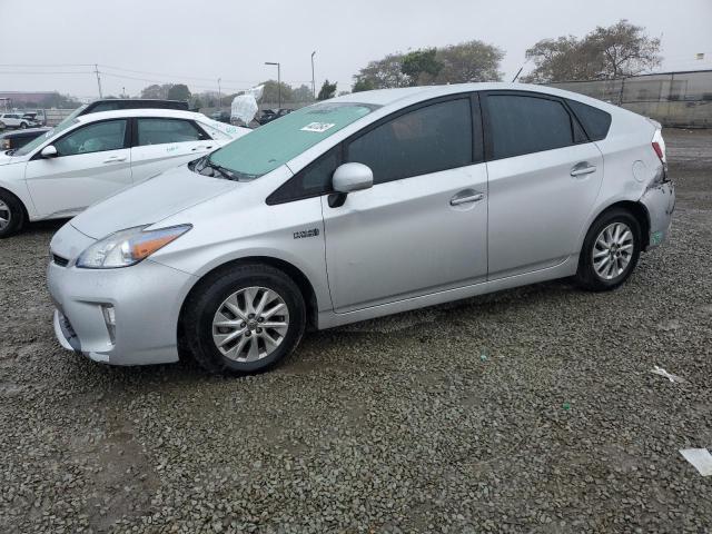 TOYOTA PRIUS PLUG 2015 con VIN JTDKN3DP5F3072063 - Foto de la subasta