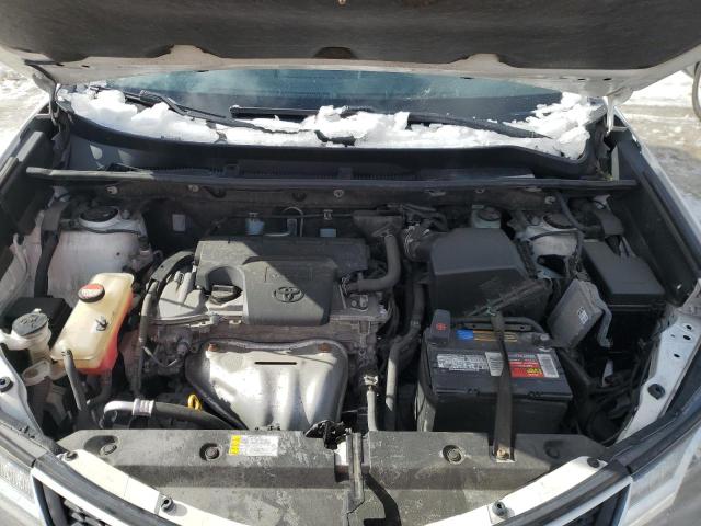 Photo 12 from auction – 2015 TOYOTA RAV4 XLE with VIN JTMRFREV0FD157236