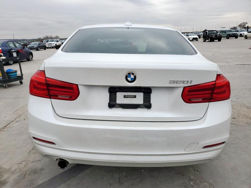 Photo 6 from auction – 2018 BMW 320 I with VIN WBA8A9C54JAH12292