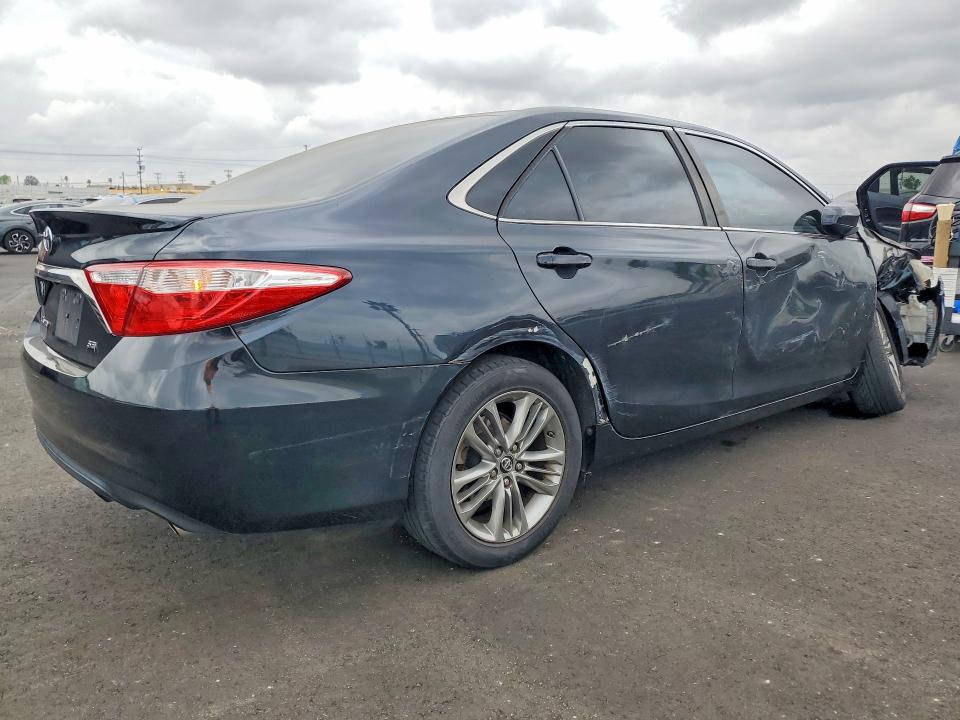 Photo 3 from auction – 2017 TOYOTA CAMRY with VIN 4T1BF1FK9HU734917
