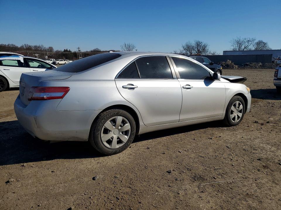Photo 3 from auction – 2011 TOYOTA CAMRY BASE with VIN 4T1BF3EK0BU141404