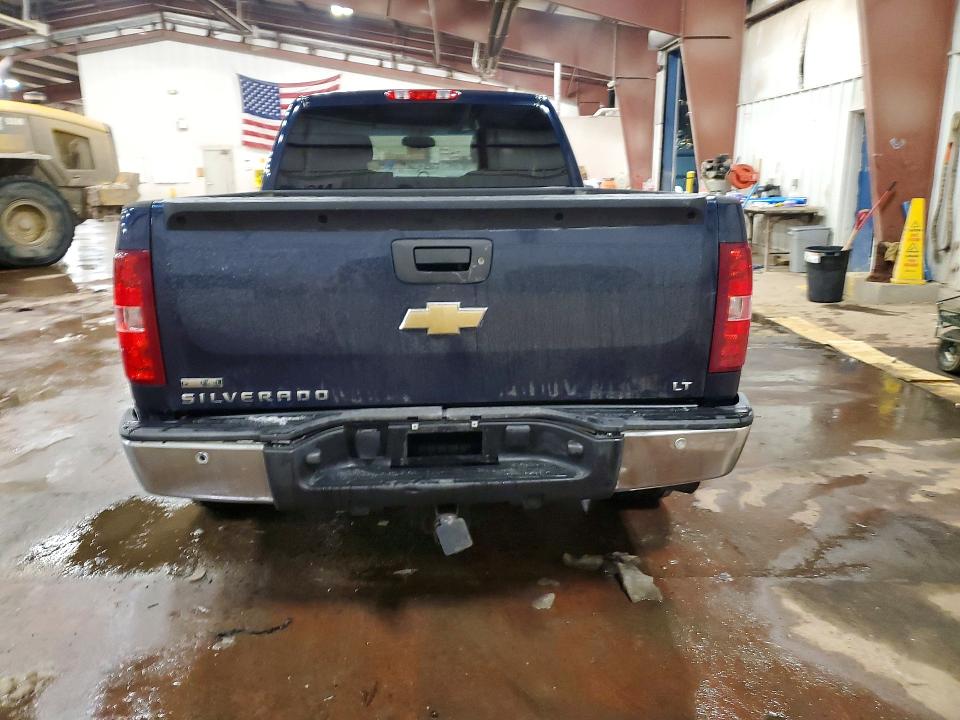 Photo 6 from auction – 2011 CHEVROLET SILVERADO with VIN 1GCRKSE34BZ310912