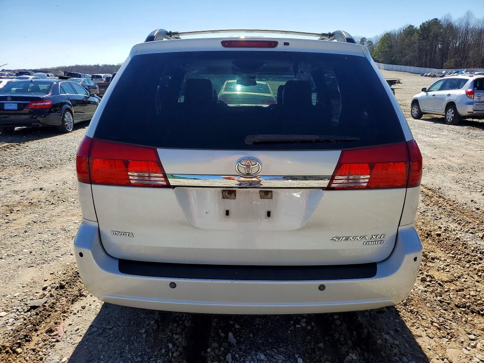 Photo 6 from auction – 2004 TOYOTA SIENNA with VIN 5TDZA22C14S204672