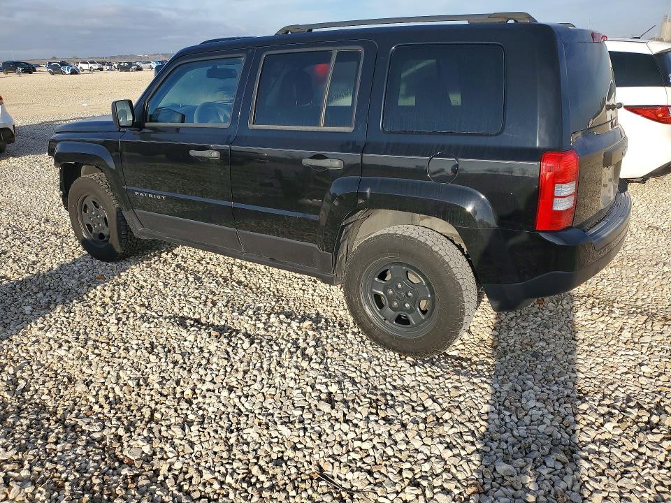 Photo 2 from auction – 2015 JEEP PATRIOT with VIN 1C4NJPBB5FD186517