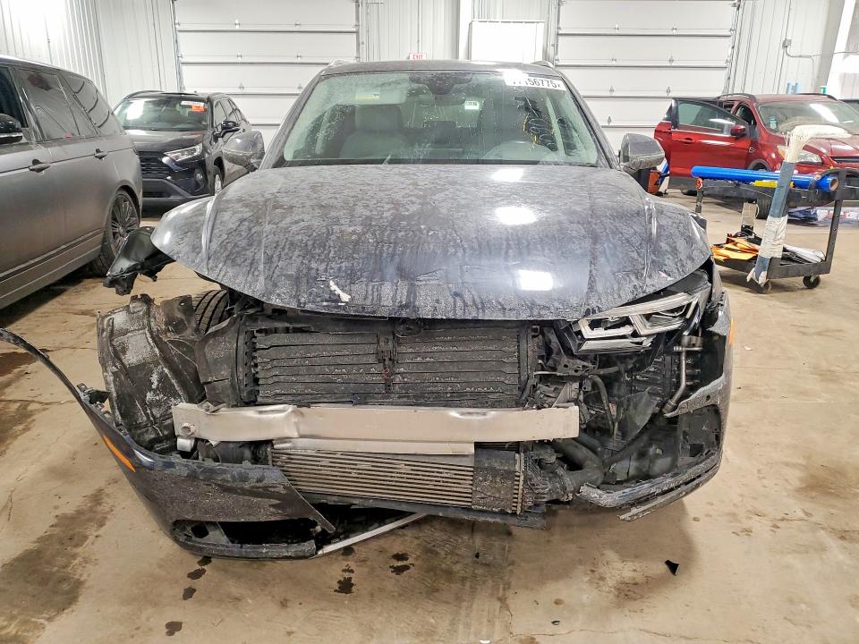 Photo 5 from auction – 2020 AUDI Q5 with VIN WA1BNAFY1L2096589