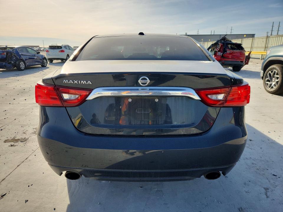 Foto 6 de la subasta – 2017 NISSAN MAXIMA con VIN 1N4AA6AP6HC363855