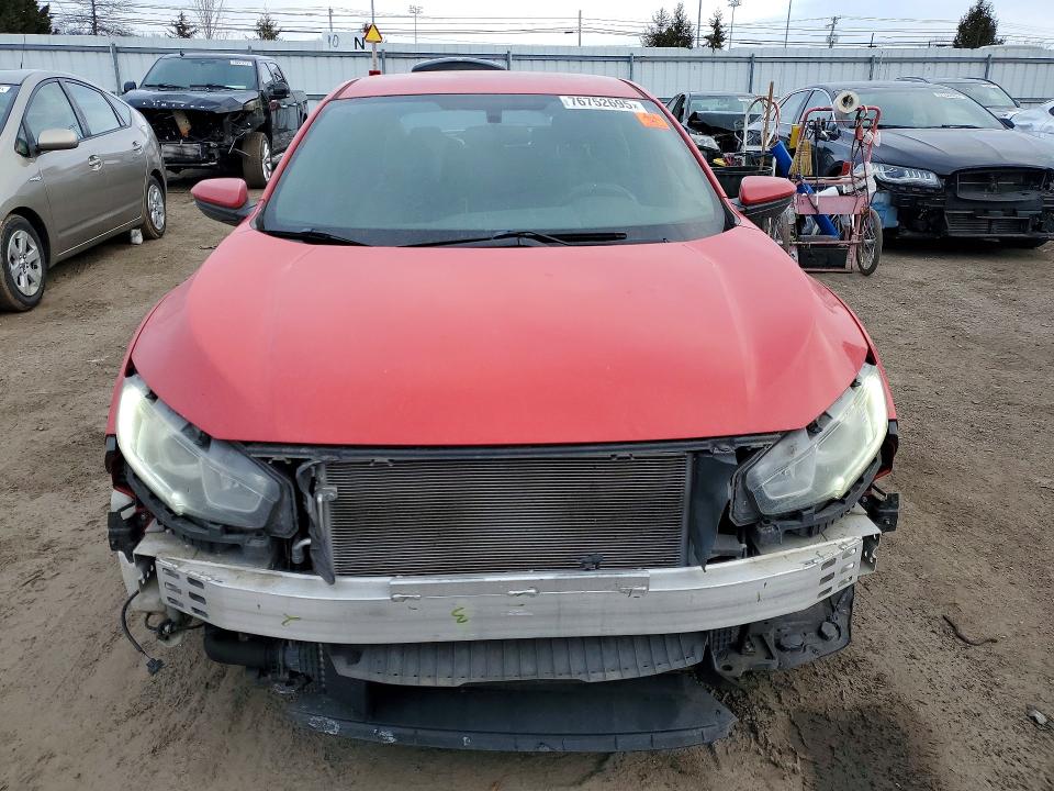 Photo 5 from auction – 2017 HONDA CIVIC SPOR with VIN SHHFK7H42HU411030
