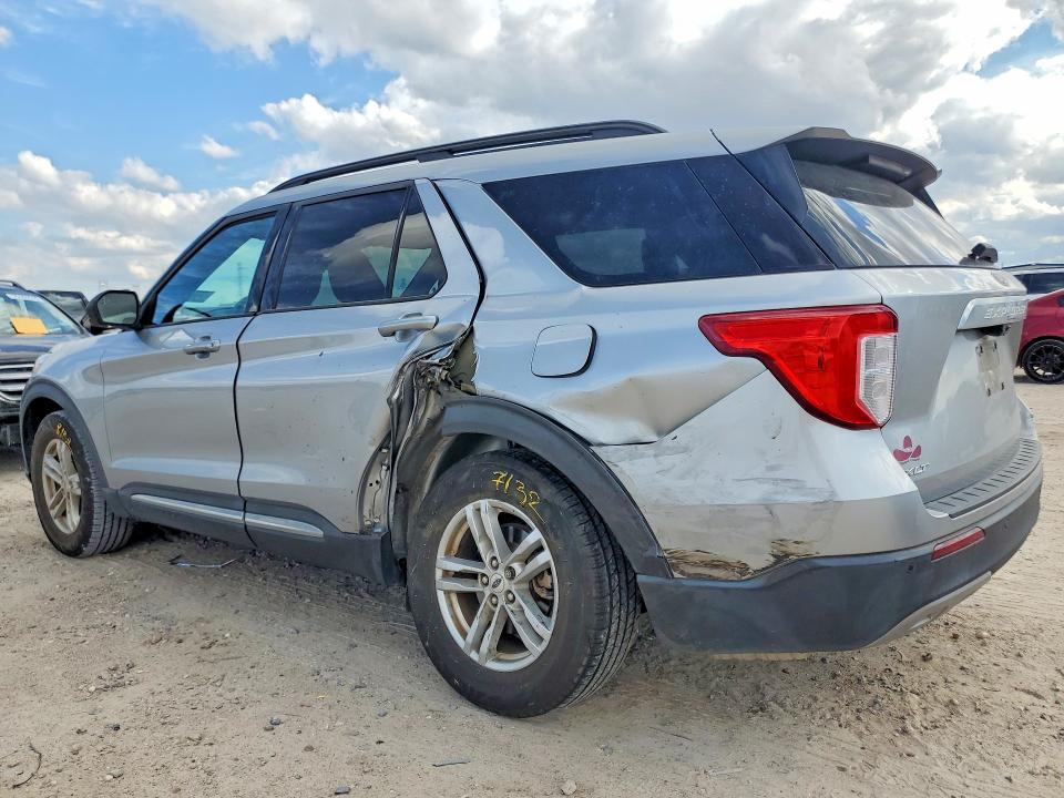 Photo 2 from auction – 2020 FORD EXPLORER with VIN 1FMSK7DH3LGA14803