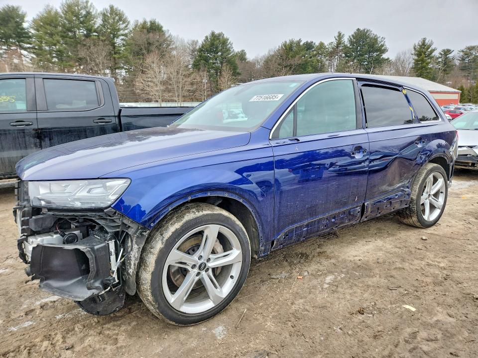 AUDI Q7 2019 with VIN WA1VAAF73KD048692 - Photo from auction