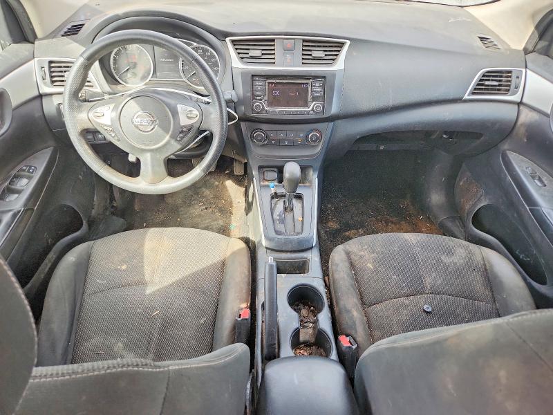 Zdjęcie 8 z aukcji – 2018 NISSAN SENTRA z VIN 3N1AB7AP1JY252546