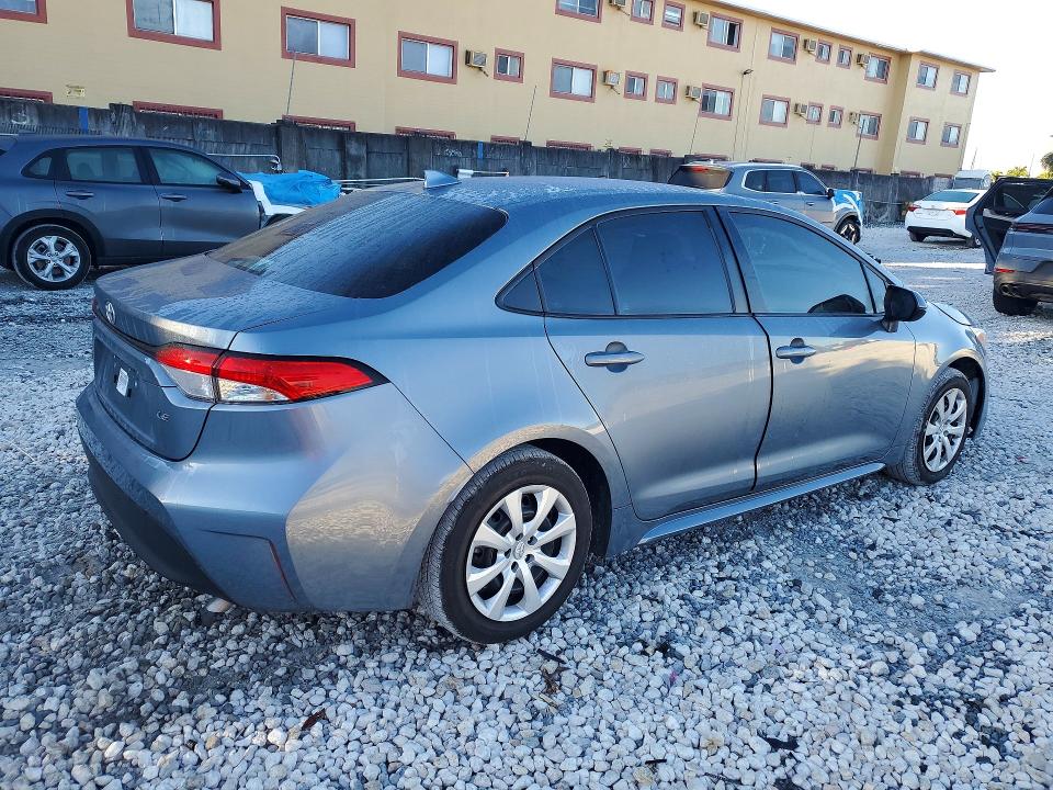 Photo 3 from auction – 2025 TOYOTA COROLLA with VIN 5YFB4MDE0SP236652