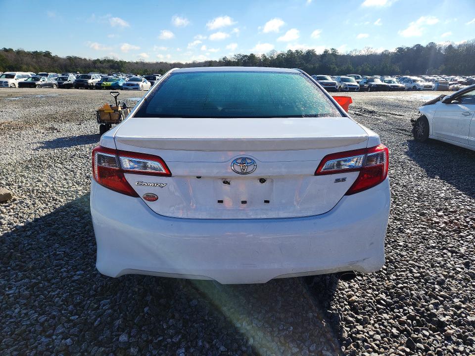 Photo 6 from auction – 2014 TOYOTA CAMRY with VIN 4T1BF1FK6EU823162