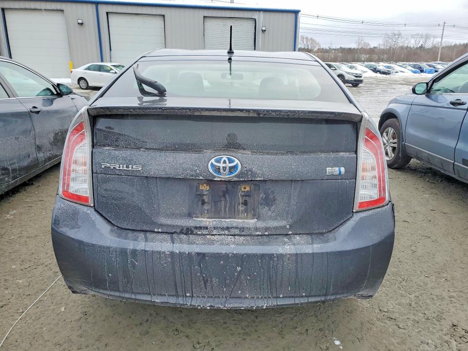 Photo 6 from auction – 2014 TOYOTA PRIUS with VIN JTDKN3DUXE1779370