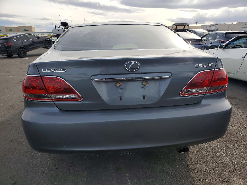 Photo 6 from auction – 2005 LEXUS ES with VIN JTHBA30G855139113