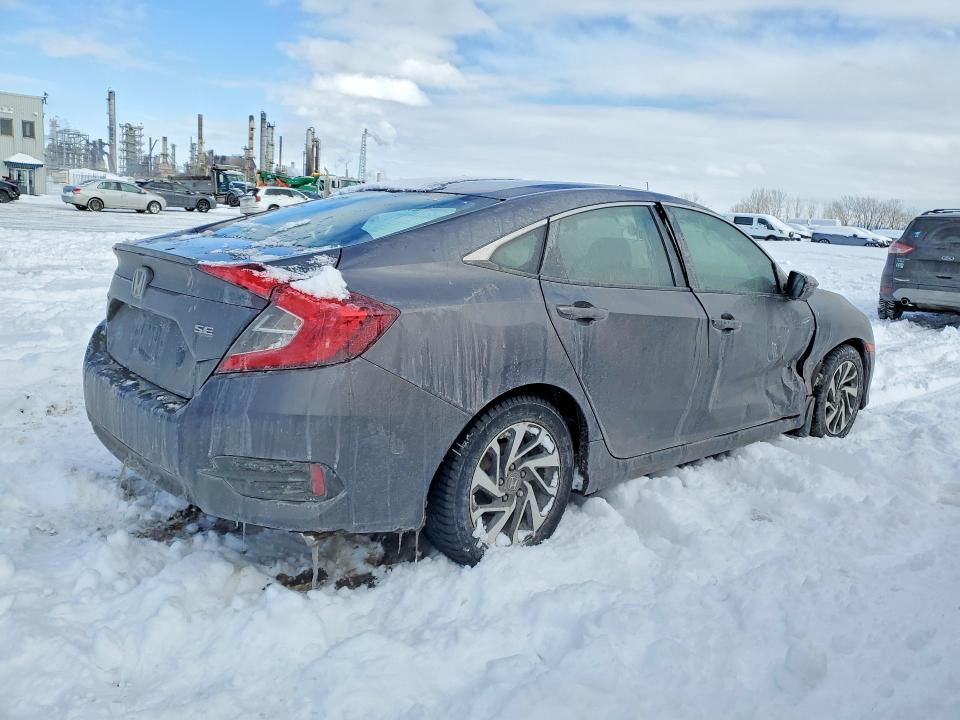 Photo 3 from auction – 2018 HONDA CIVIC with VIN 2HGFC2F68JH029320