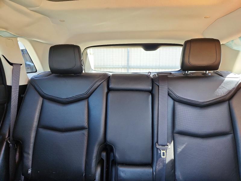 Photo 10 from auction – 2018 CADILLAC XT5 with VIN 1GYKNCRS0JZ222660