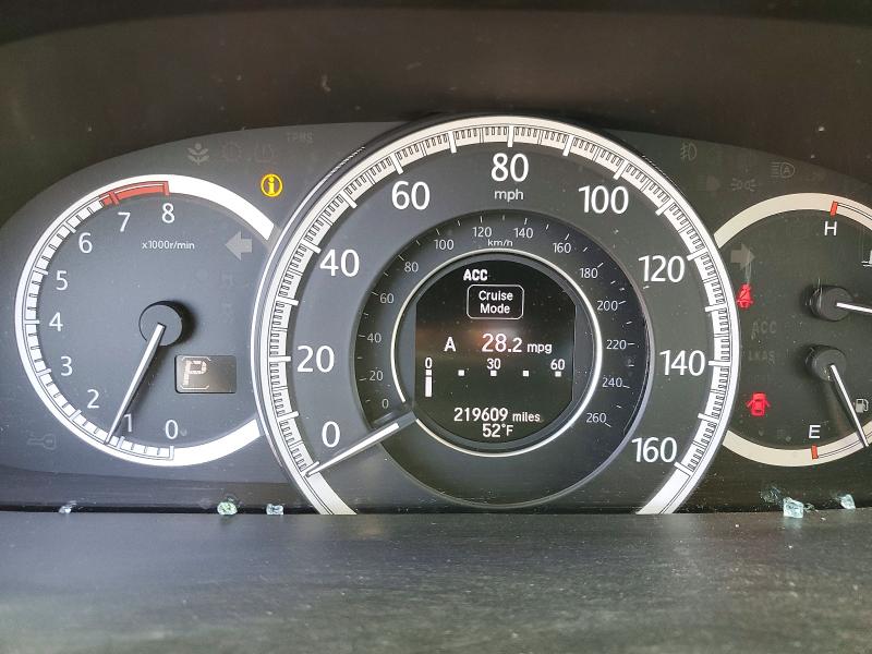 Photo 9 from auction – 2014 HONDA ACCORD with VIN 1HGCR3F91EA018956