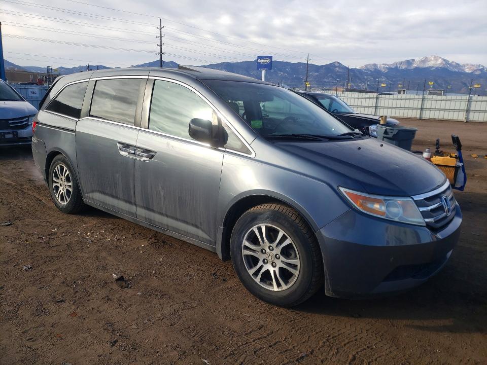 Photo 4 from auction – 2011 HONDA ODYSSEY EX with VIN 5FNRL5H61BB047188