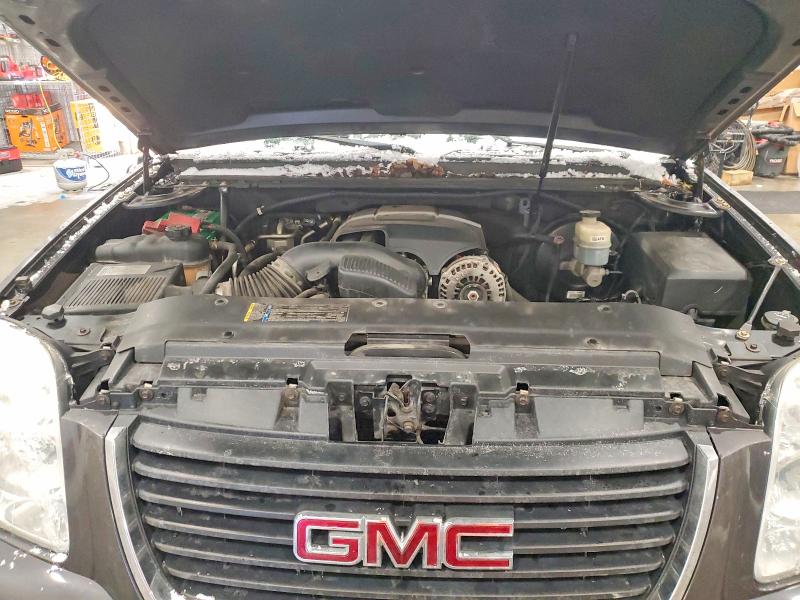 Photo 12 from auction – 2010 GMC YUKON SLT with VIN 1GKUKCE01AR159407