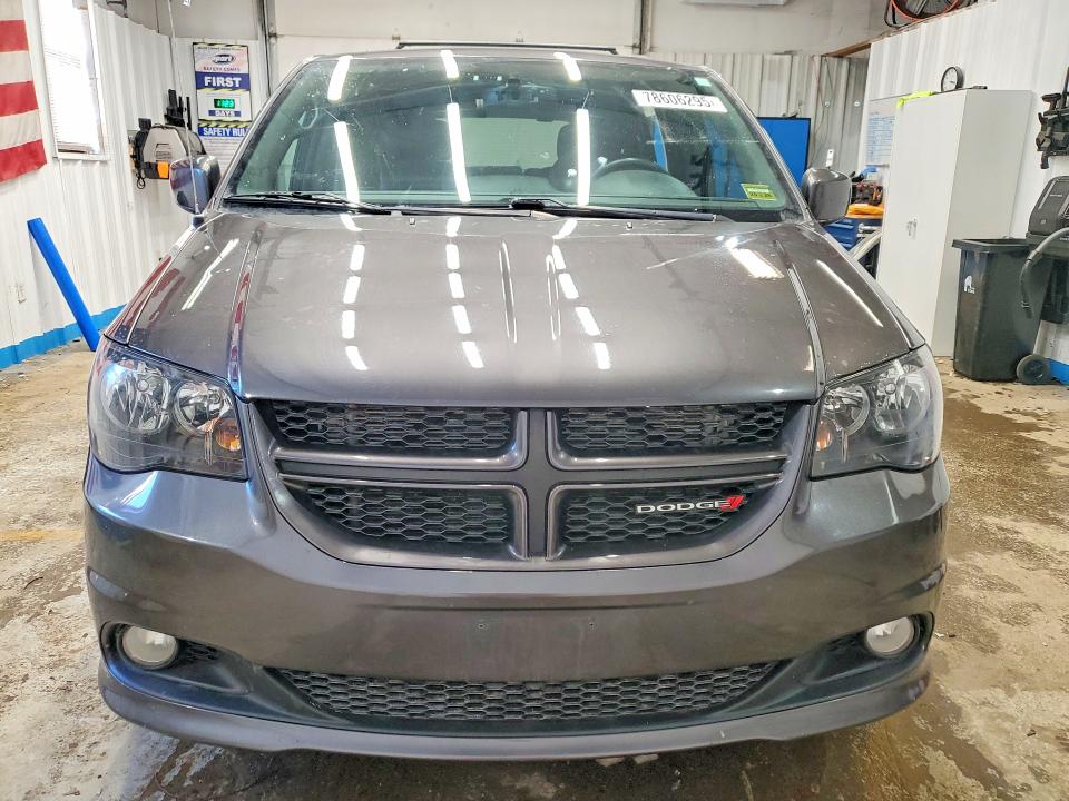 Photo 5 from auction – 2017 DODGE GRAND CARAVAN with VIN 2C4RDGEG0HR814807