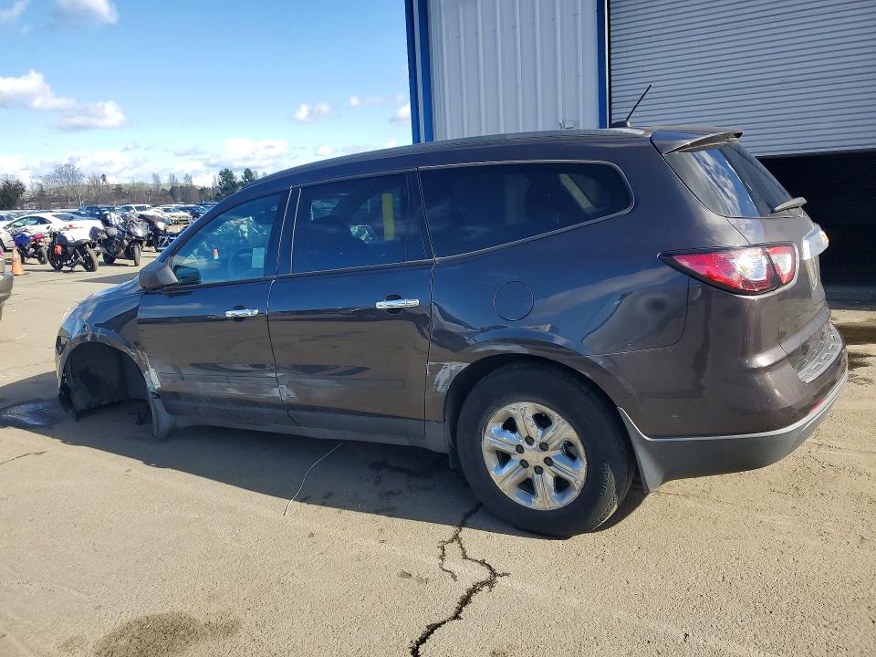 Photo 2 from auction – 2015 CHEVROLET TRAVERSE with VIN 1GNKRFEDXFJ388619
